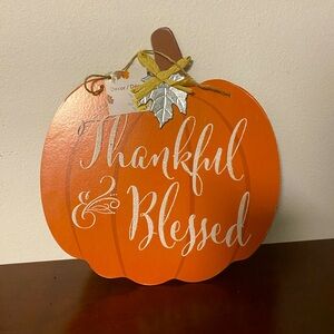 Fall Pumpkin Hanging Sign